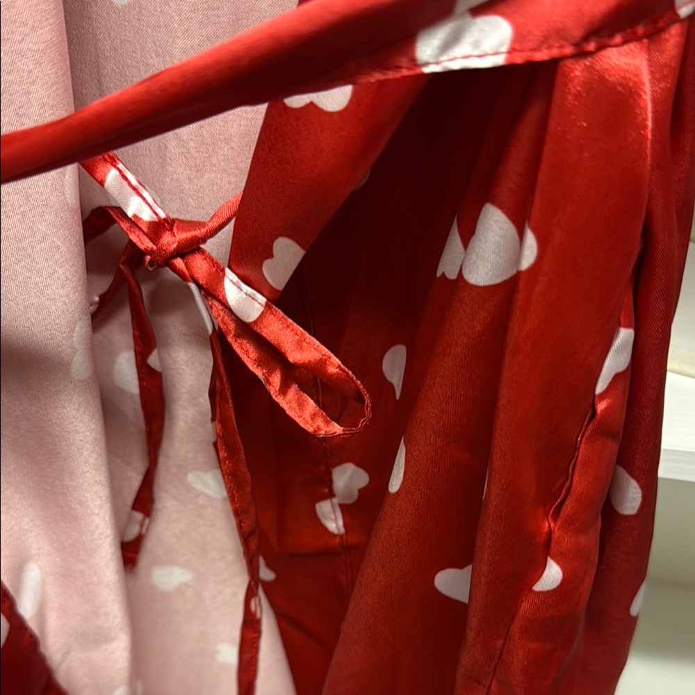 Ring Red Heart Print Robe - Picture 4 of 5